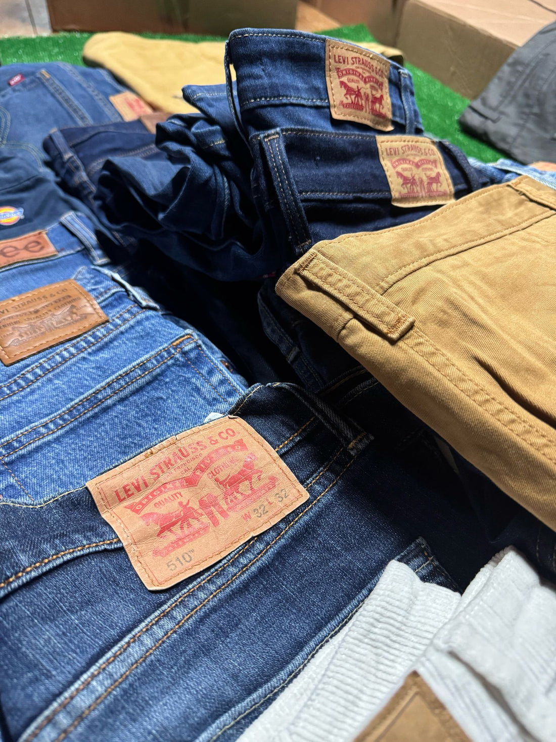 Jeans Firmati 20 PEZZI